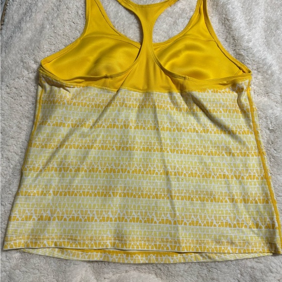 Nike Dri-FIT Razorback Tank Top with built-in bra - Picture 2 of 2